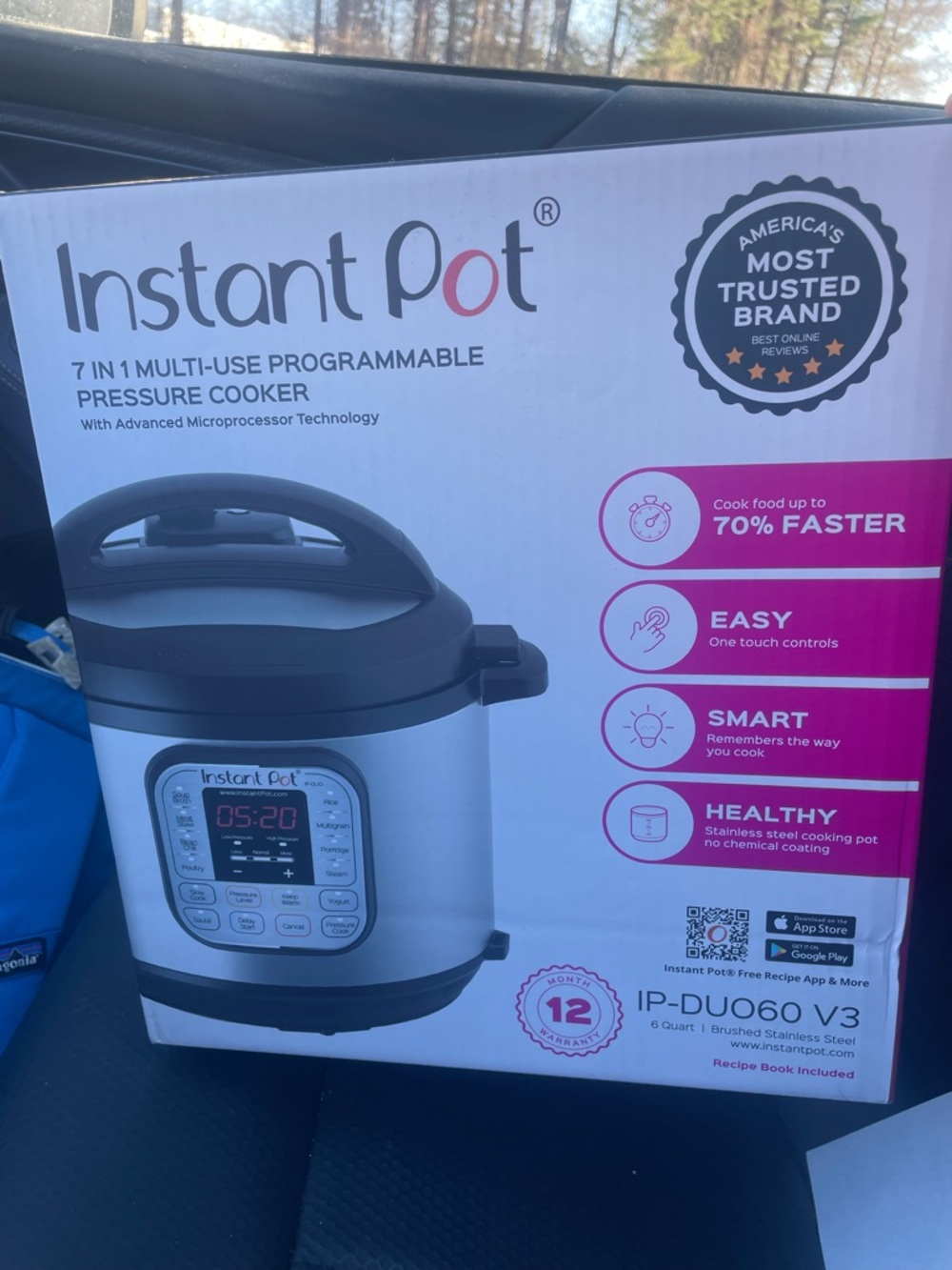 Instant Pot IP-DUO60 V3 7-in-1 Programmable Pressure Cooker - Silver